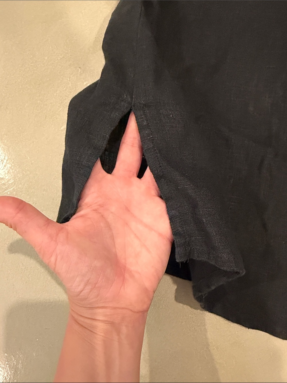 FLAX Black Linen Scoop Neck Tank - Picture 5 of 5